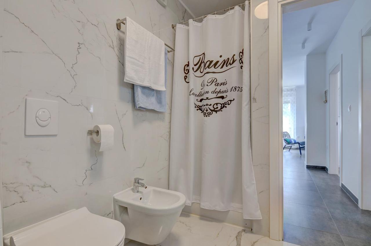 Apartment Log In Штиньян Экстерьер фото
