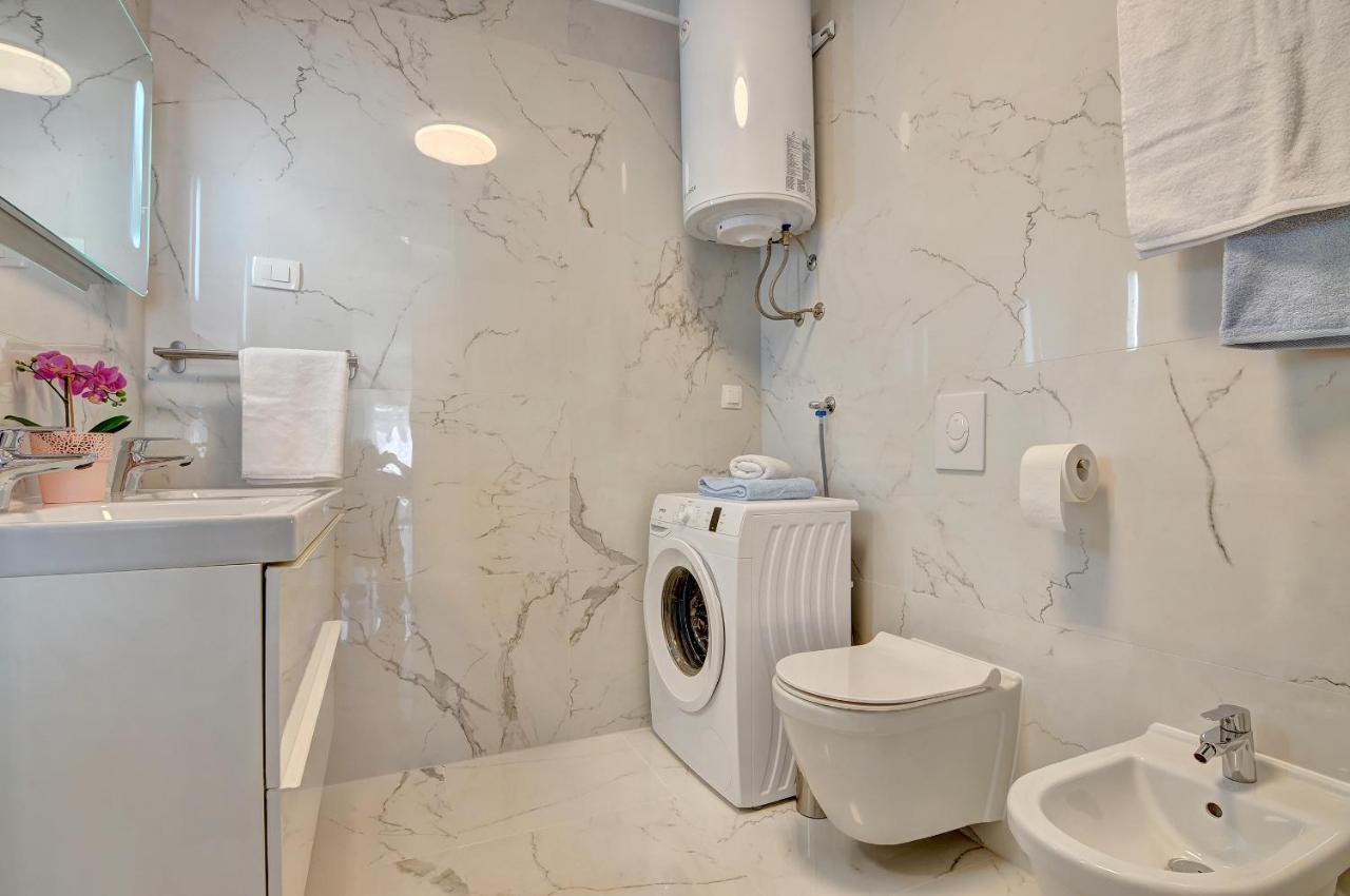 Apartment Log In Штиньян Экстерьер фото